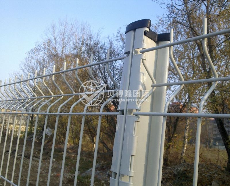 Металлические ограждения