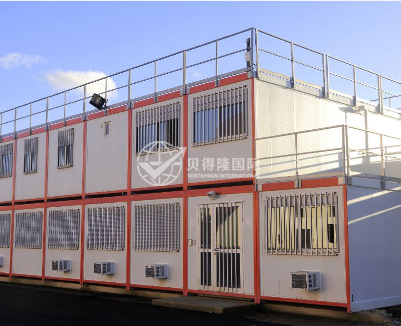 Переносной сборный мини-контейнерный дом