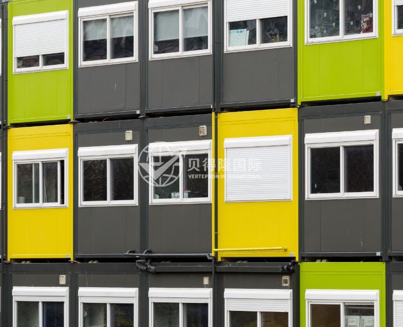 Мини-контейнерный дом