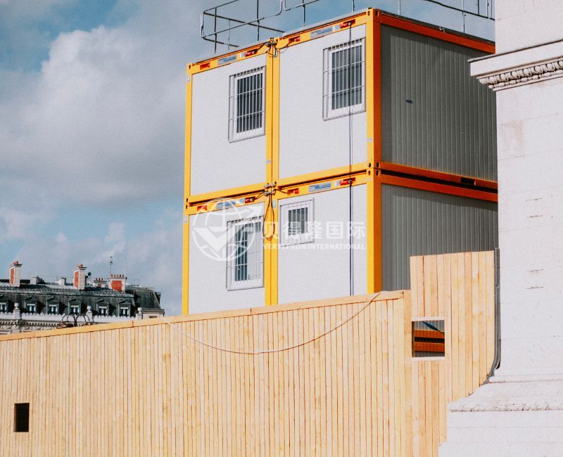 Мини-контейнерный дом