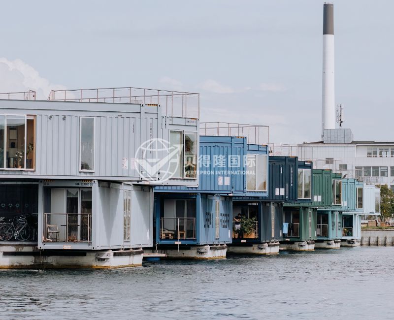 Сборный модульный контейнерный дом