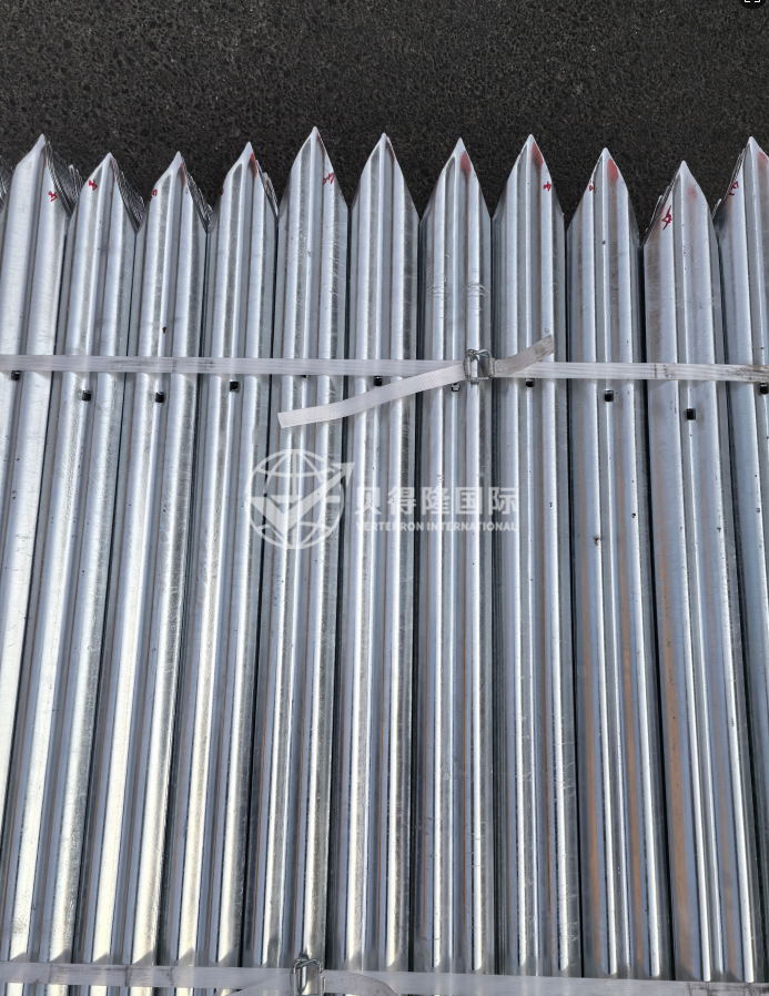 металлический штакетник